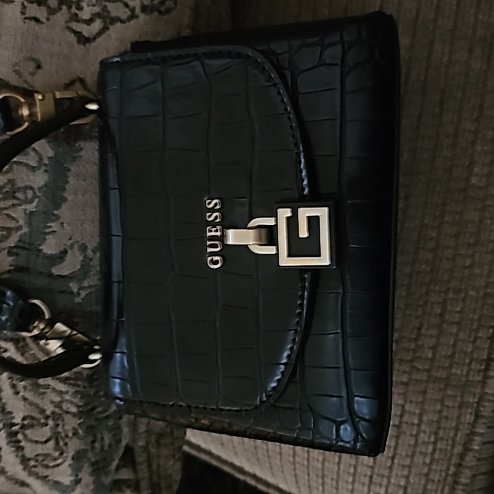 GUESS small black purse